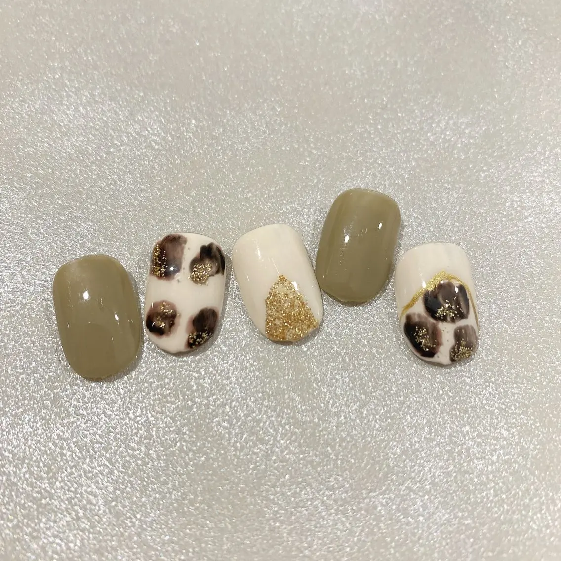 ネイル emiu petiteのネイルデザイン
