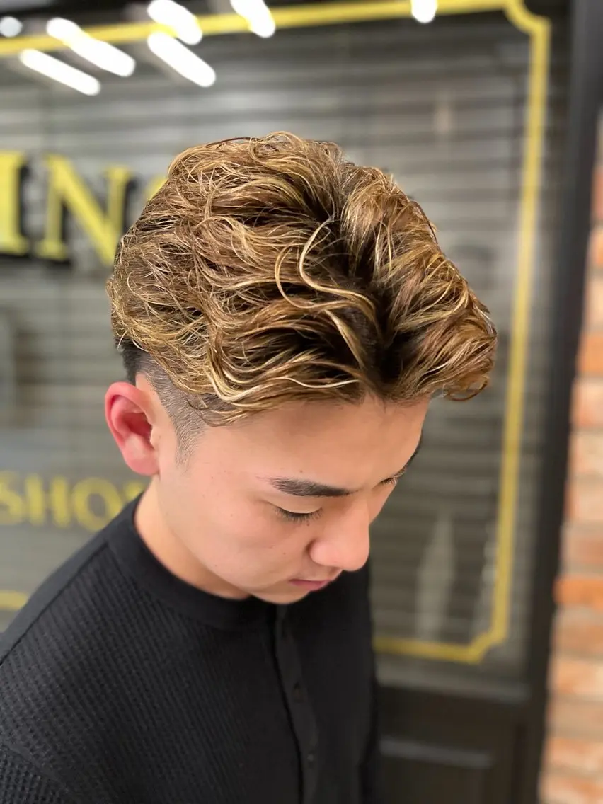 ショート パーマ 平井 沖昌のヘアスタイル