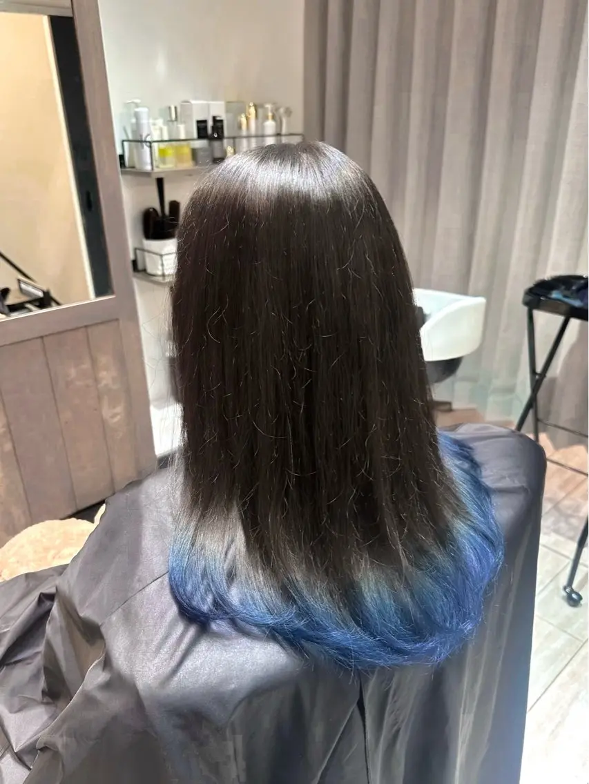ロング カラー 江原 優那のヘアスタイル