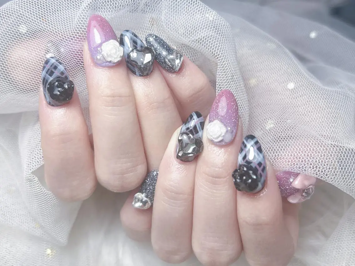 ネイル 🎀ゆうず 𝜗𝜚 ྀིのネイルデザイン