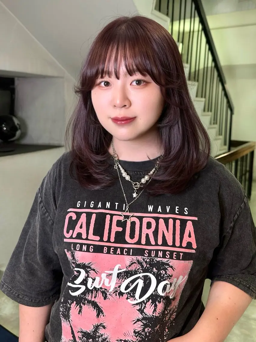 セミロング 'AXIS wakanaのヘアスタイル