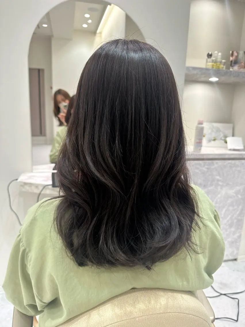 ミディアム カラー カット ヘアカラー トリートメント 韓国レイヤー✨ yasuko銀座のヘアスタイル