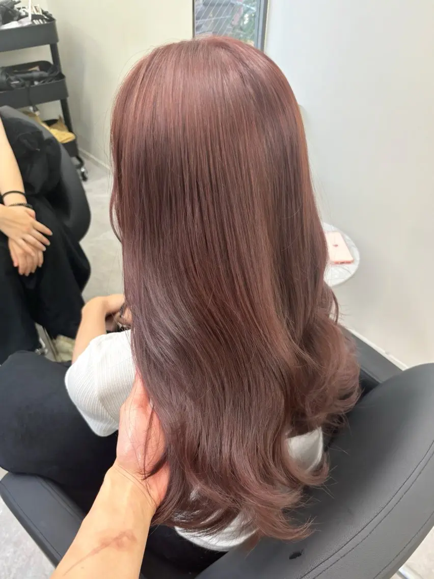 ロング カラー カット ヘアカラー 堀江/髪質改善/ ナチュラルカラーのヘアスタイル