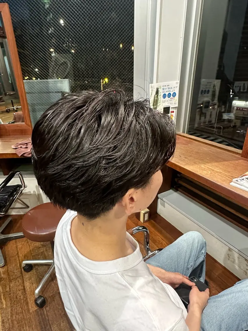 パーマ メンズ センターパート メンズパーマ ニュアンスパーマ 👑MRN👑 HIROMIのヘアスタイル