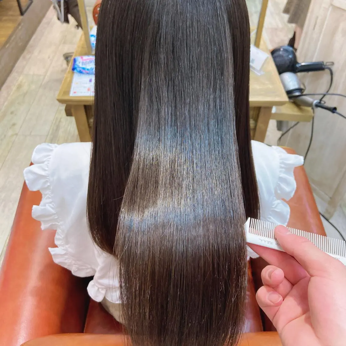 セミロング 太田 斗志のヘアスタイル