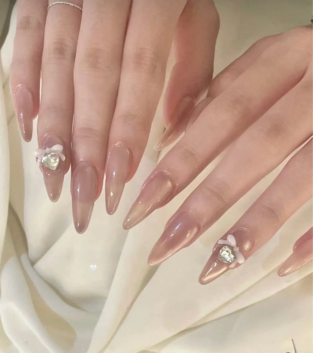 ネイル 韓国ネイル ニュアンスネイル シンプルネイル 春ネイル ワンホンネイル Nihonthy Nail 新宿のネイルデザイン