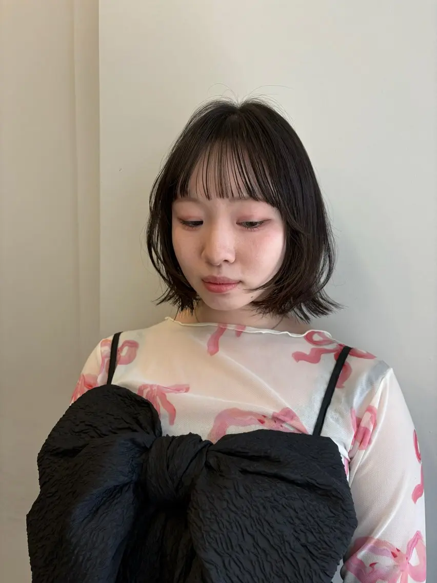 ショート ヘアカラー ROSTAR セイゴのヘアスタイル