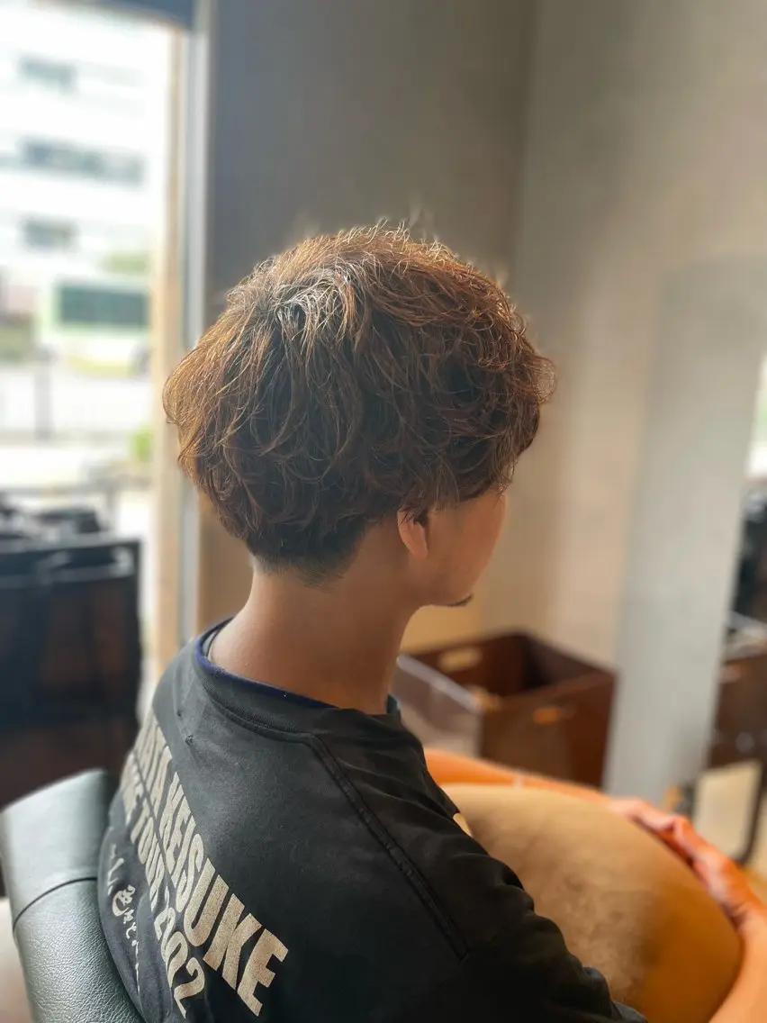 メンズ メンズパーマ 刈り上げ TAKAMI YOSHIMIのヘアスタイル