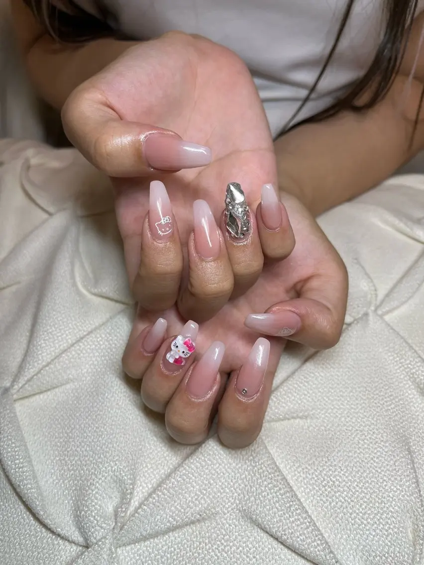 ネイル ハンドネイル nail.salon .Reversalのネイルデザイン