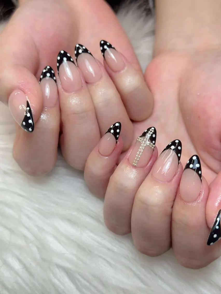 ネイル アートネイル 成人式 ジェルネイル ニュアンスネイル 夏ネイル ハンドネイル Jenn Nail Salonのネイルデザイン
