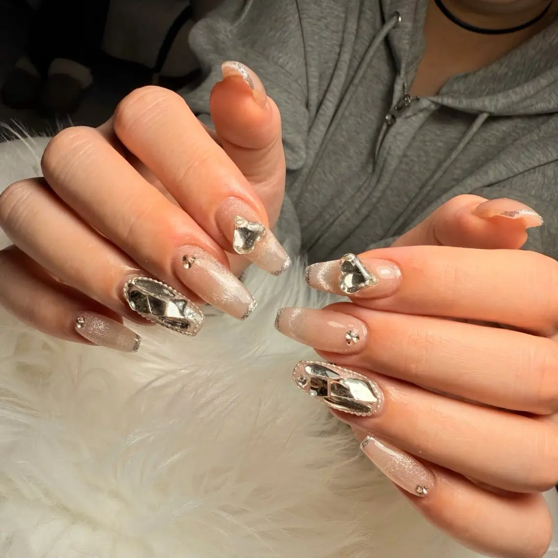 ネイル フレンチネイル キラキラネイル マグネットネイル ミラーネイル ニュアンスネイル MeiMei Nail モデル募集のネイルデザイン