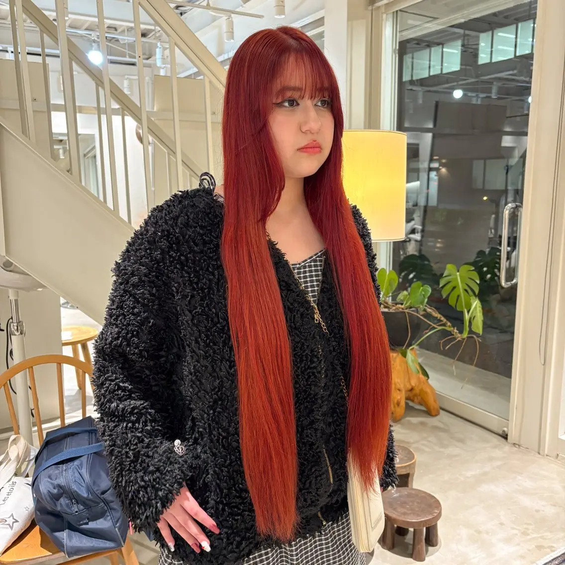 ロング カラー ブリーチ レッドカラー 安西 香利奈のヘアスタイル