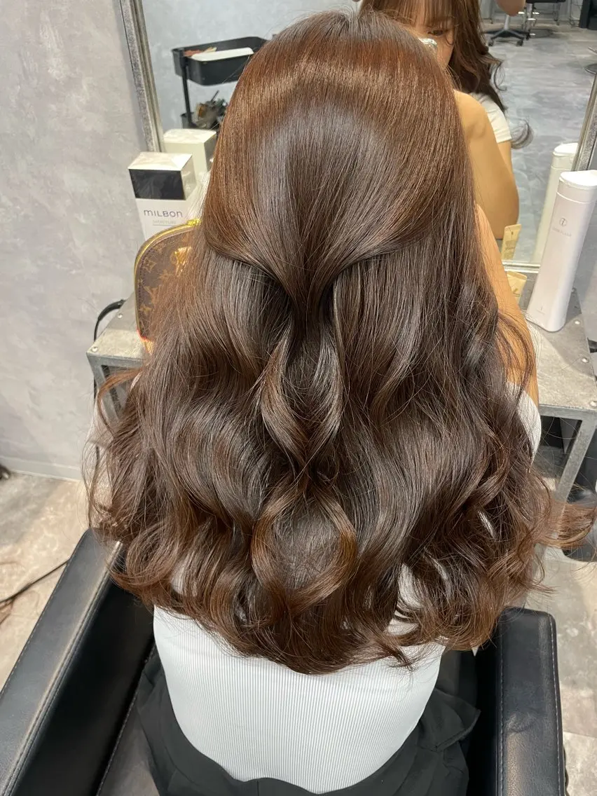 カラー ヘアカラー mimiiy fukaのヘアスタイル