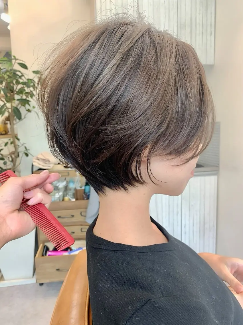 ショート カラー カット ヘアカラー ショート/レイヤー /札幌/小山内のヘアスタイル
