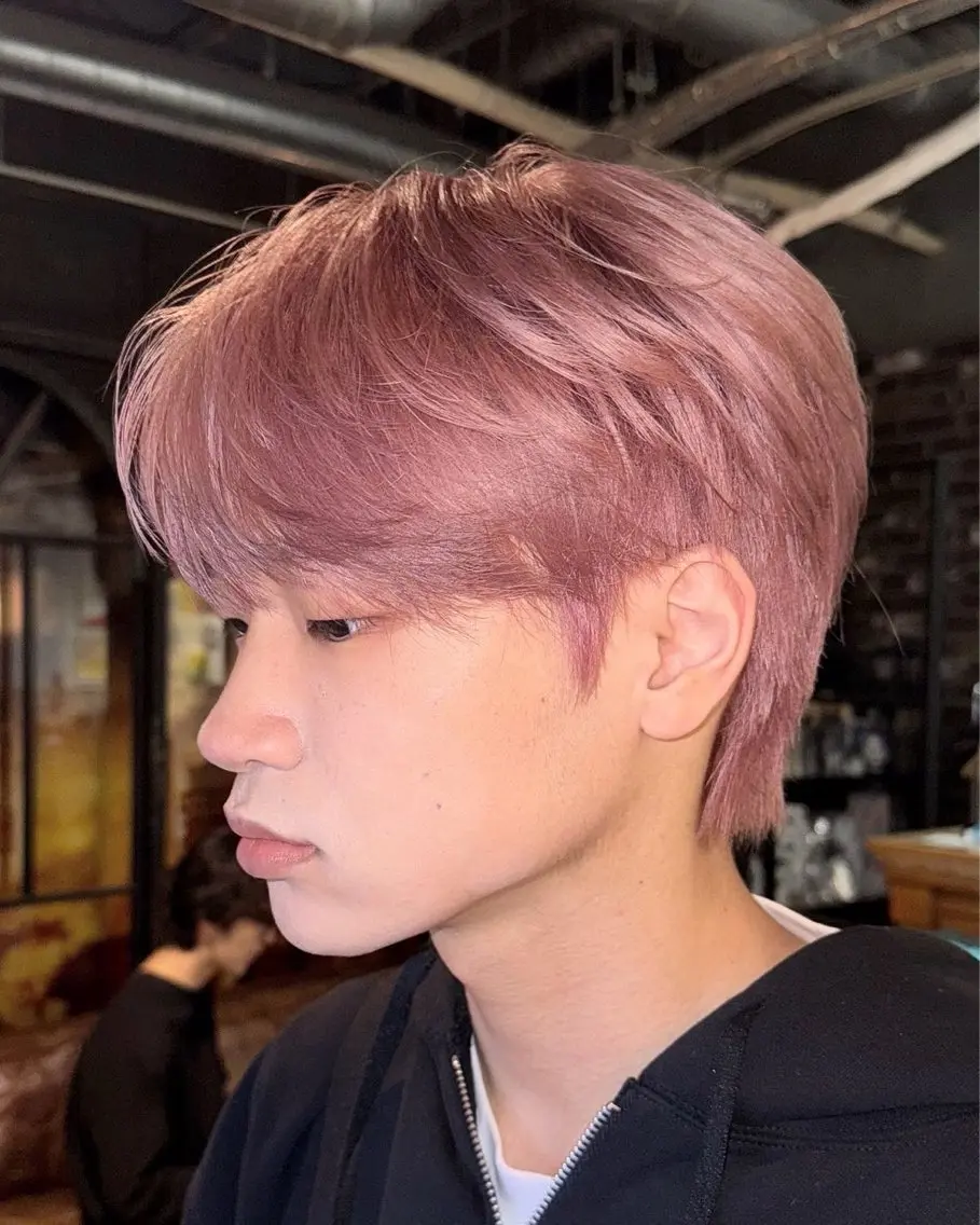 ショート カラー メンズ ブリ—チ🌈カラ— 🌀パ—マ🌿ちえのヘアスタイル