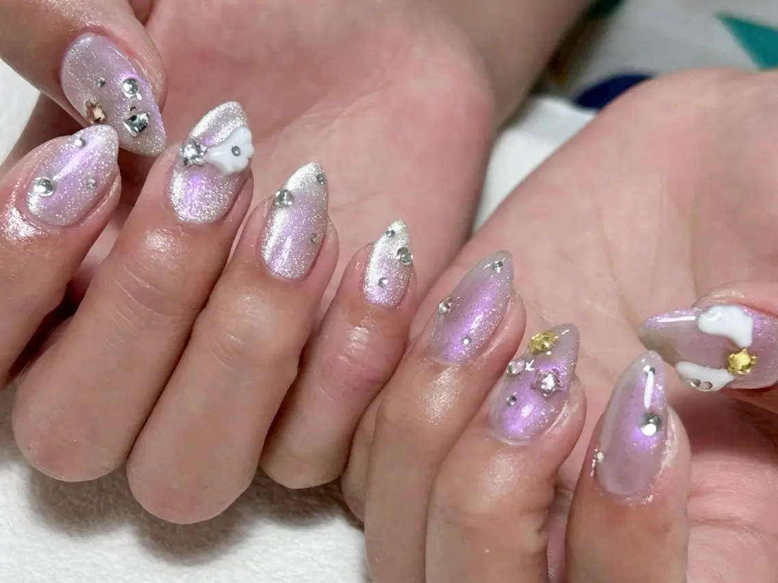 ネイル オーロラネイル 長さ出し フレンチネイル ジェルネイル ガラスフレンチ ハンドネイル Rela・S NAILのネイルデザイン