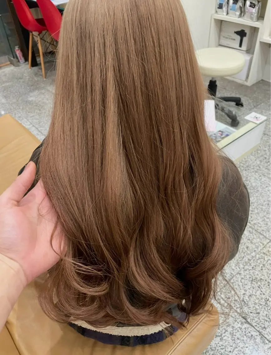 ロング レイヤーカット・水素 松井山手　齊藤　興のヘアスタイル