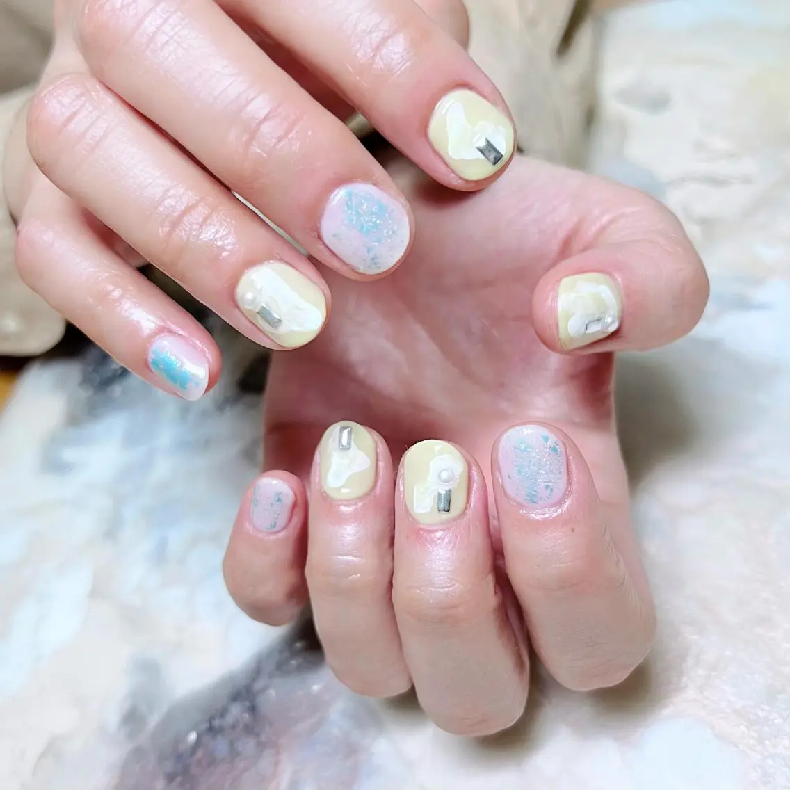 ネイル マグネットネイル ニュアンスネイル ショートネイル gemickle nailのネイルデザイン