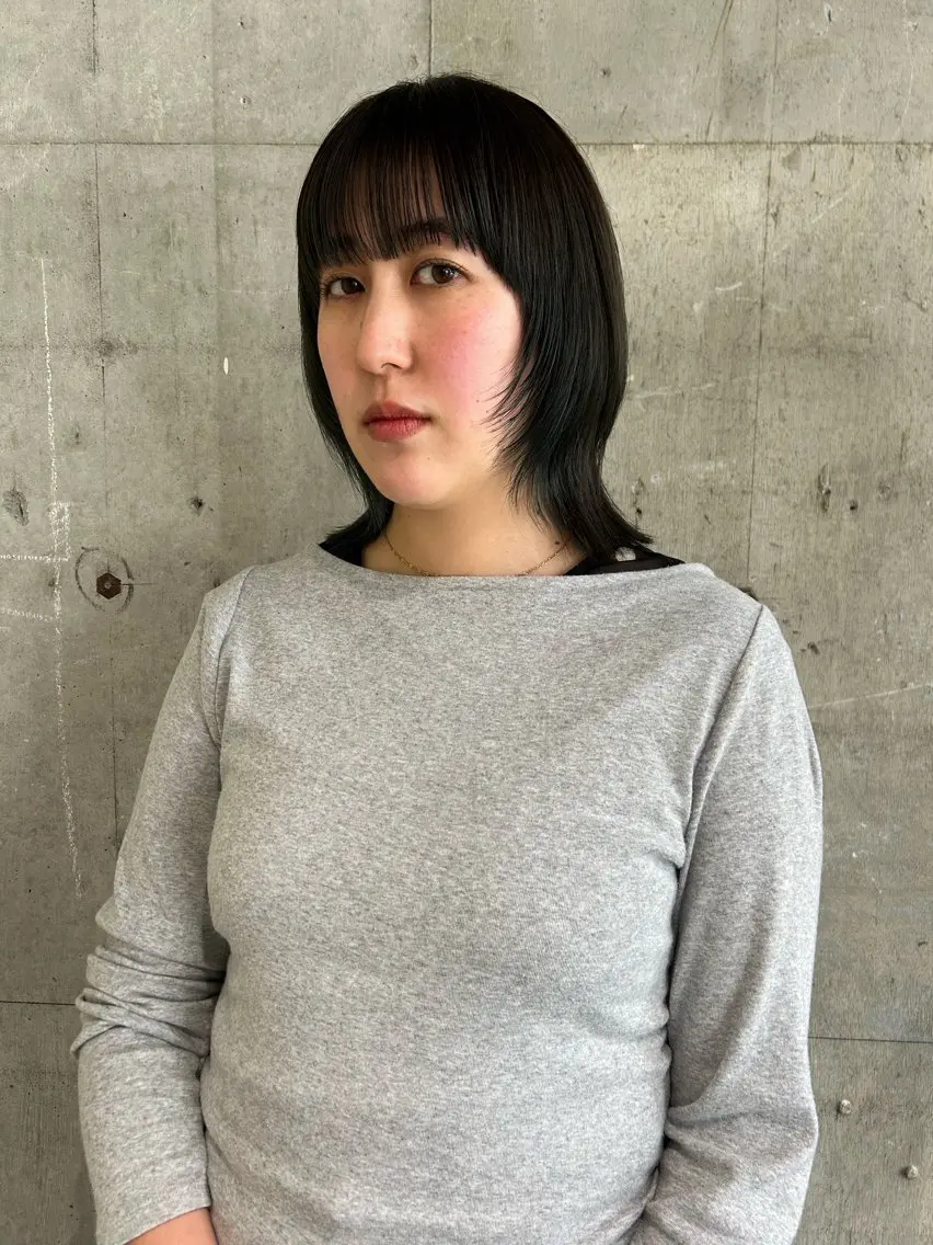 ミディアム カラー レイヤーカット ウルフカット ウルフレイヤー カット ヘアカラー 髪質改善/レイヤー/ お顔まわり/Ami.のヘアスタイル