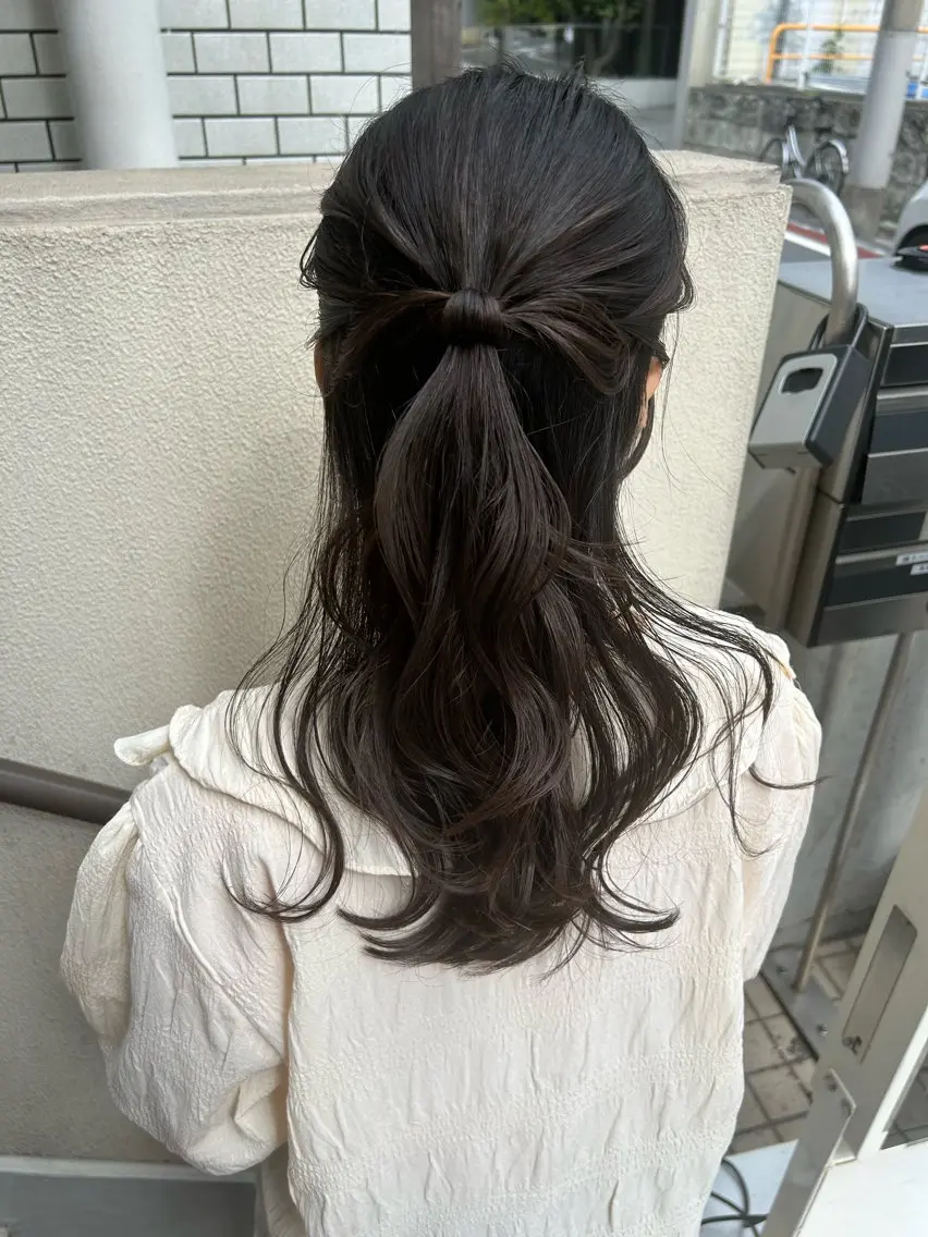 セミロング ヘアアレンジ ハーフアップ ヘアセット SHANTi 飯塚 ヘアセット/髪質改善のヘアスタイル