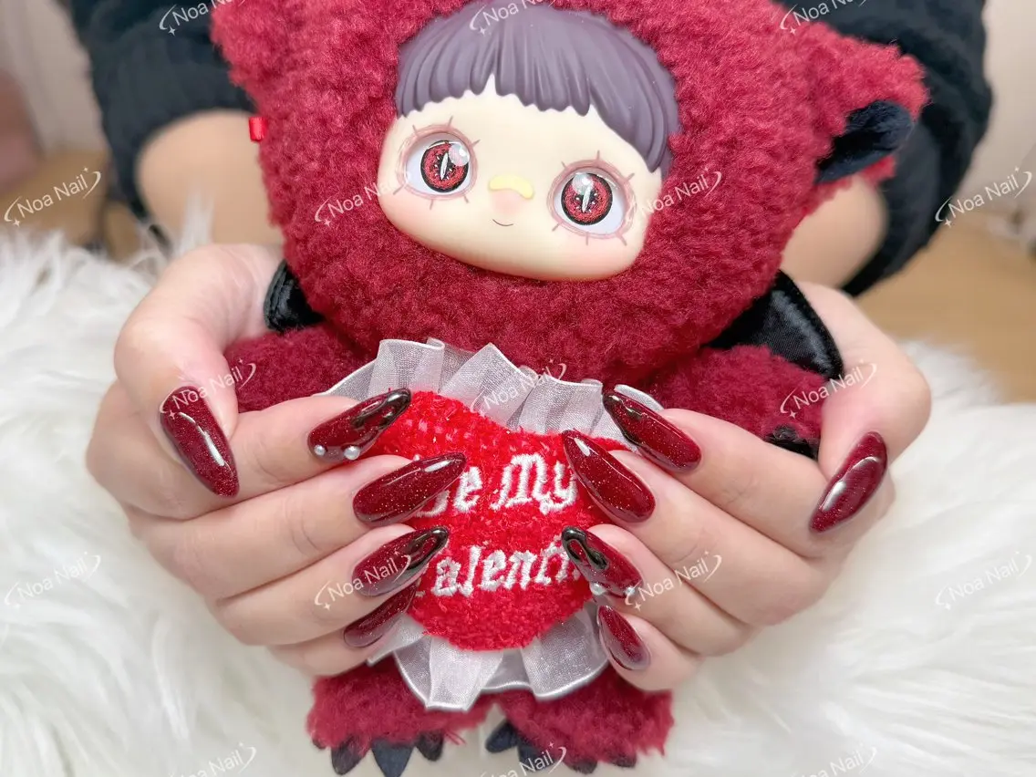 ネイル 成人式 フレンチネイル グラデーション 韓国ネイル マグネットネイル ハンドネイル Noa Nailのネイルデザイン