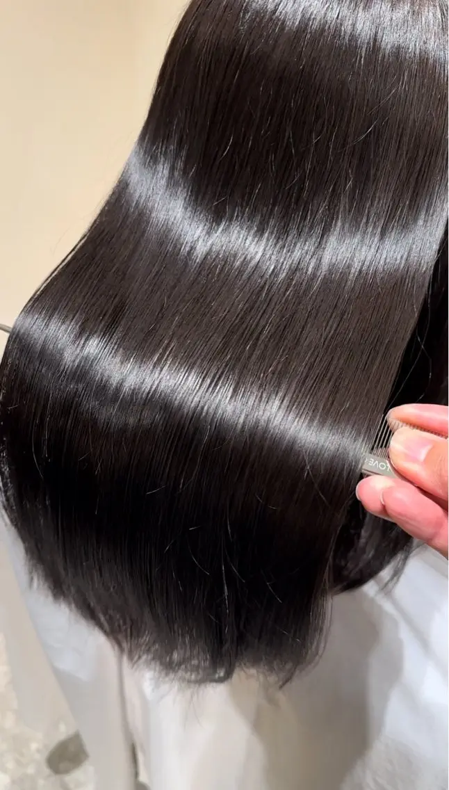 セミロング トリートメント 酸熱トリートメント MI MOのヘアスタイル