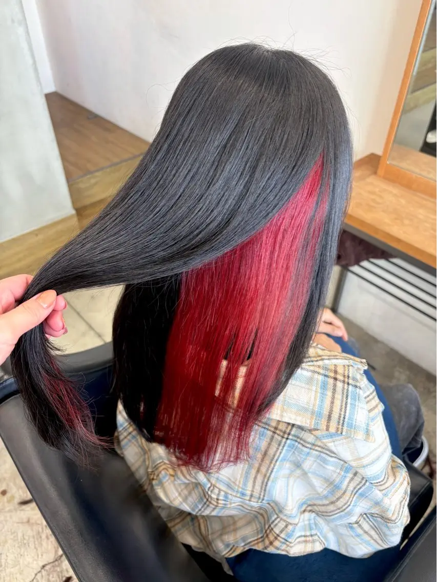ロング 本村 あやかのヘアスタイル