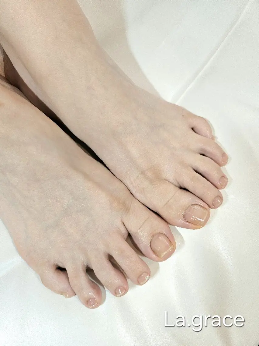 ネイル フットネイル La.Grace　 yumiのネイルデザイン