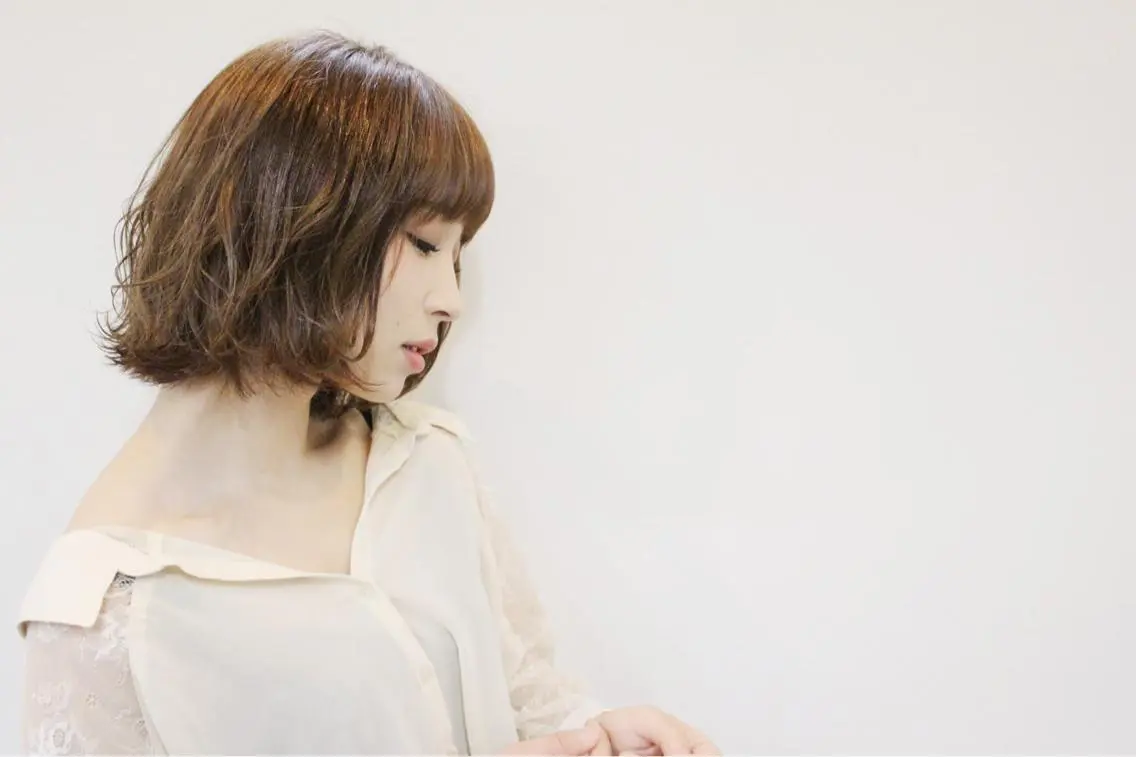 ショート カラー パーマ リルウヘアー 天王寺のヘアスタイル