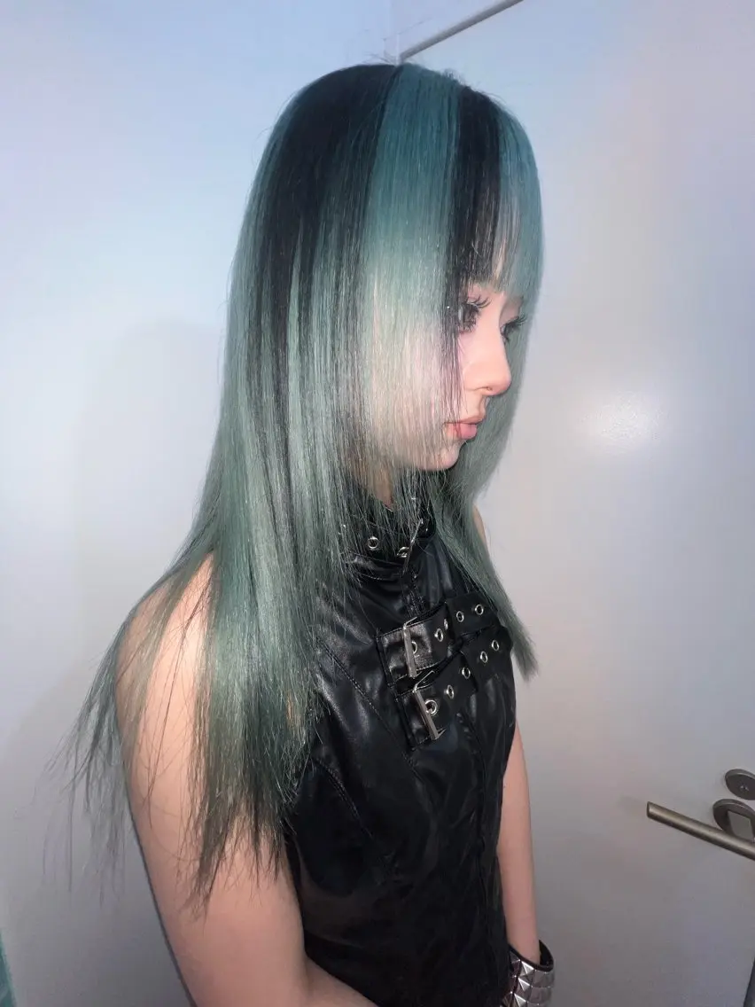 ロング ヘアカラー トリートメント 💥ウルフカット デザインあんな💥のヘアスタイル