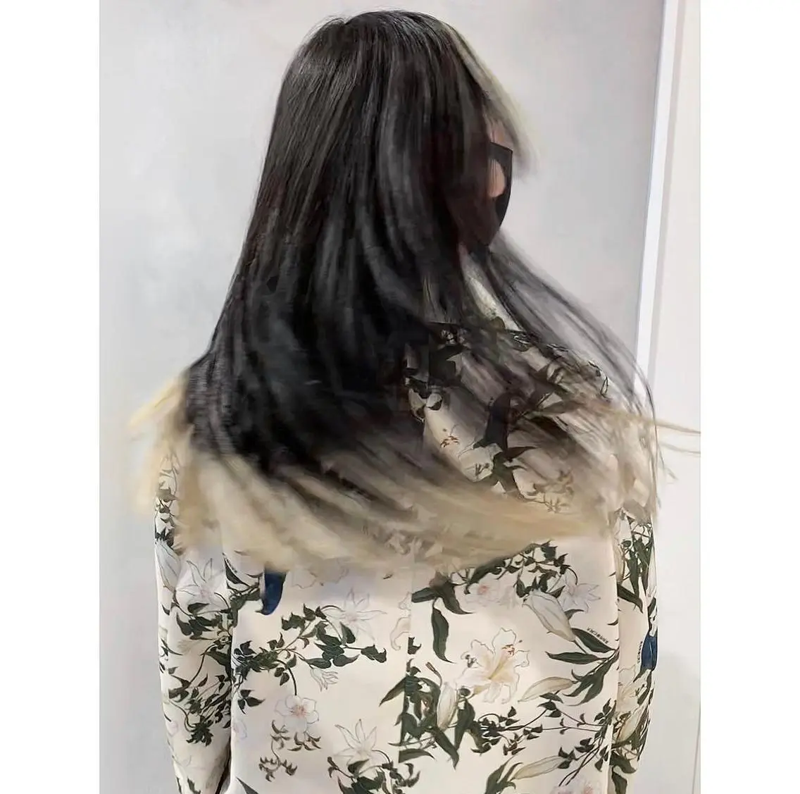 ロング カラー ヘアアレンジ ブリーチ ブロンド グラデーションカラー 【姫カット】 ナカムラコウキのヘアスタイル