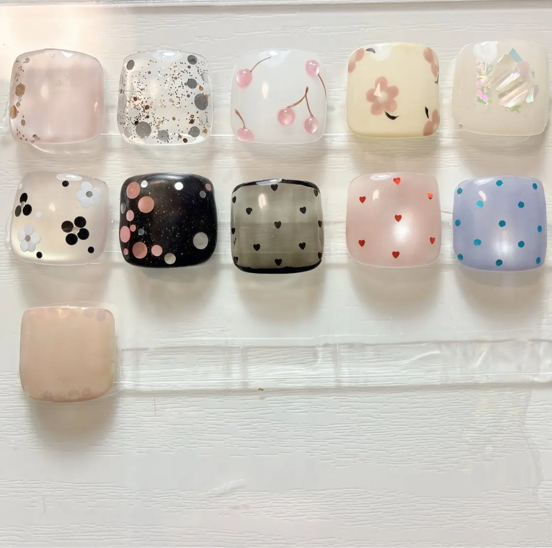 ネイル フットネイル 氷ネイル・うるうるネイル マグネットネイル メンズネイル ニュアンスネイル フットネイル nail salon anoneのネイルデザイン