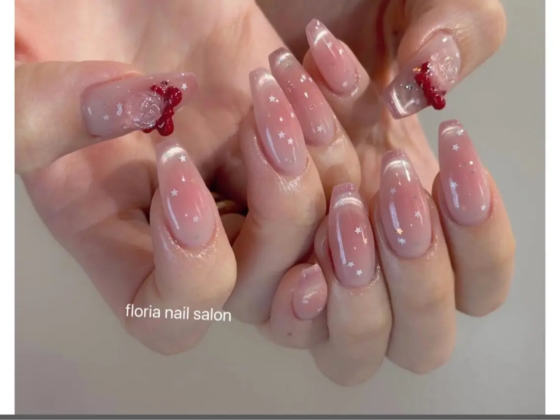 ネイル Floria キキのネイルデザイン
