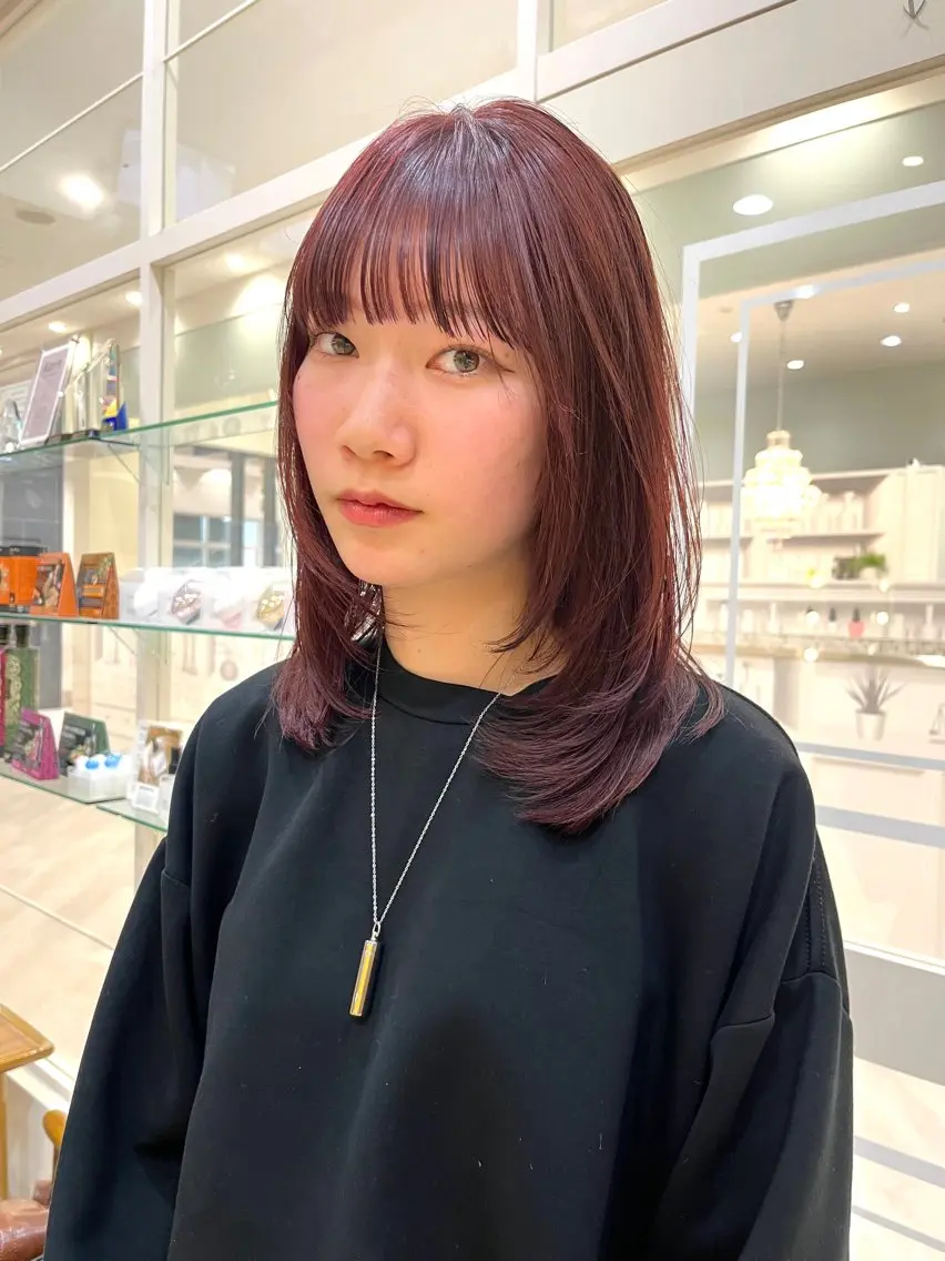 ミディアム カラー 黒田瀬奈/ボブ まろやかベージュのヘアスタイル
