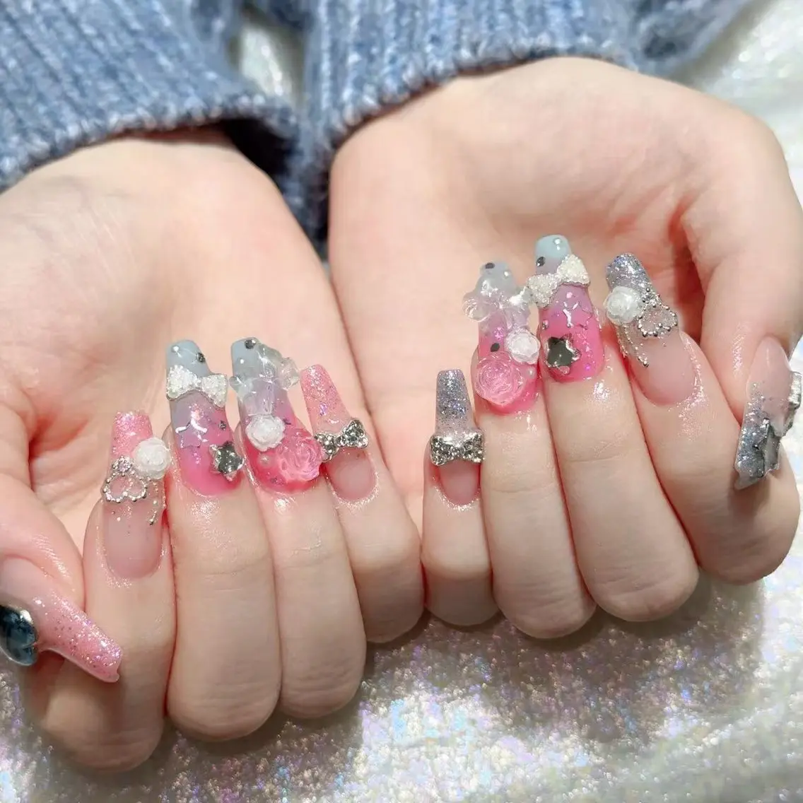 ネイル ハンドネイル Queens ひなのネイルデザイン