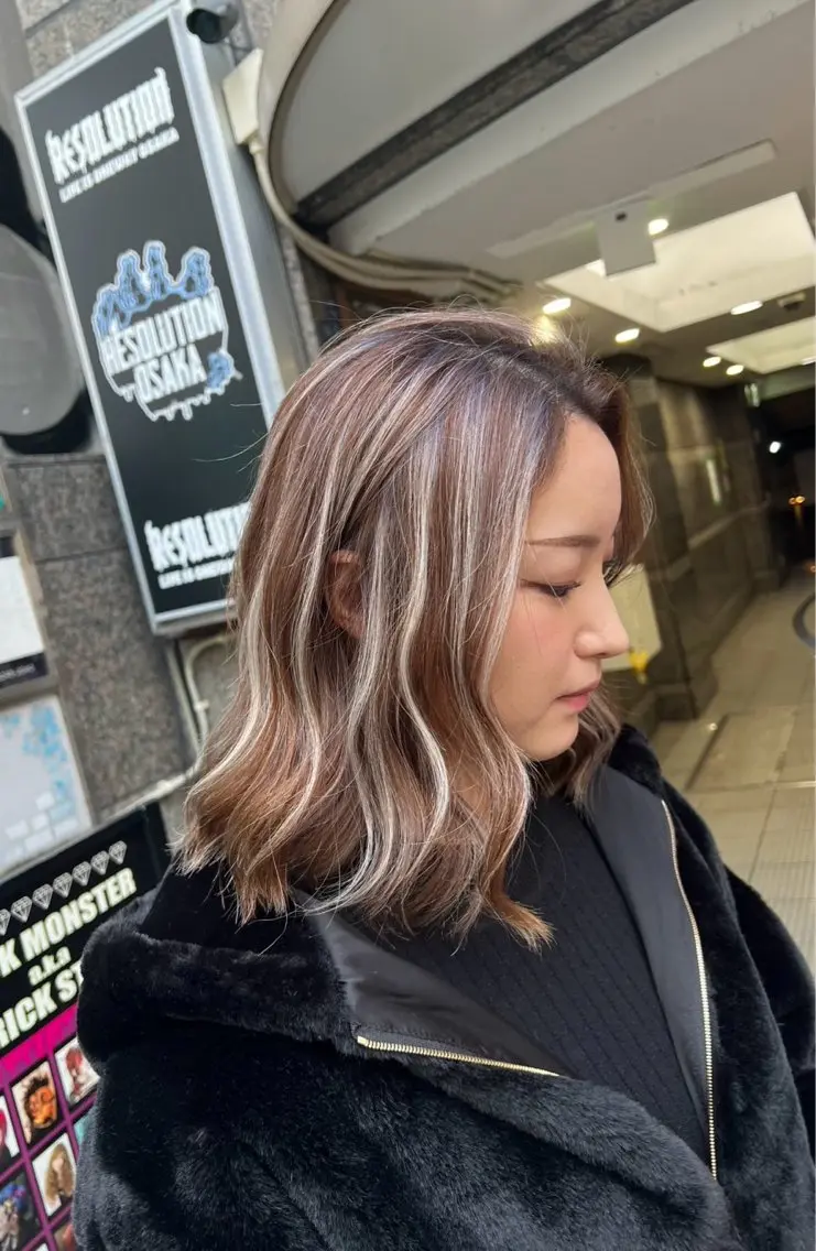 ショート カラー ベージュカラー ハイライトカラー ハイライト カット ヘアカラー トリートメント 指名数No.1 /NAOYAのヘアスタイル