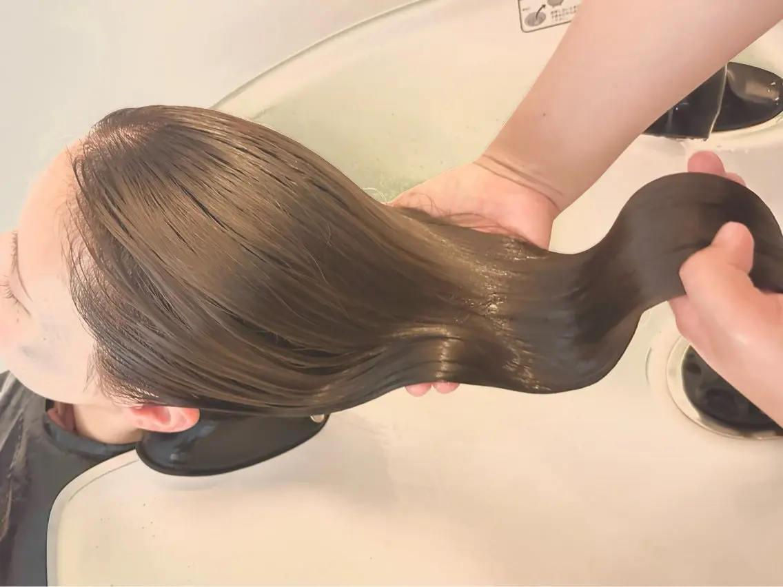 【髪と頭皮に癒しを✨】本格アロマヘッドスパ30分&選べるトリートメントの写真