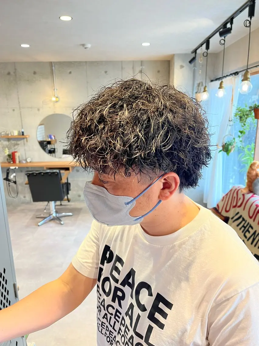 ミディアム パーマ メンズ ミディアムパーマ メンズパーマ メンズツイストパーマ ツイストパーマ 🌀メンズパーマ🌀 🐏丸山祐宇🐏のヘアスタイル