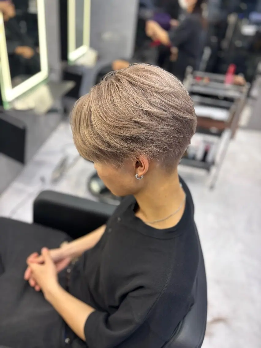 【メンズ限定】2ブリーチ+カラーの写真