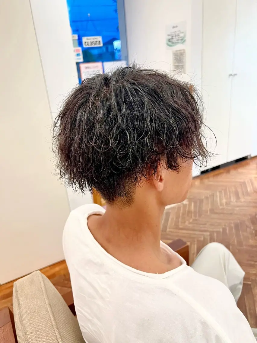 ショート パーマ ボブ ショートヘア 縮毛矯正 ショート✖️縮毛矯正 ✂️秋山知穂✂️のヘアスタイル