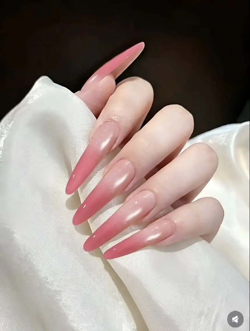 ✨✨チープ 長さ出し💖マグネット×カラーグラデーション+パーツ 2個の写真