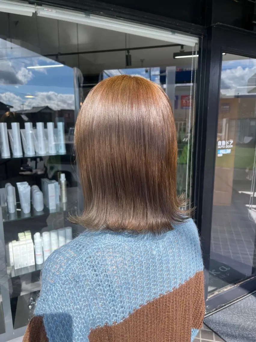 ミディアム alu yuinaのヘアスタイル