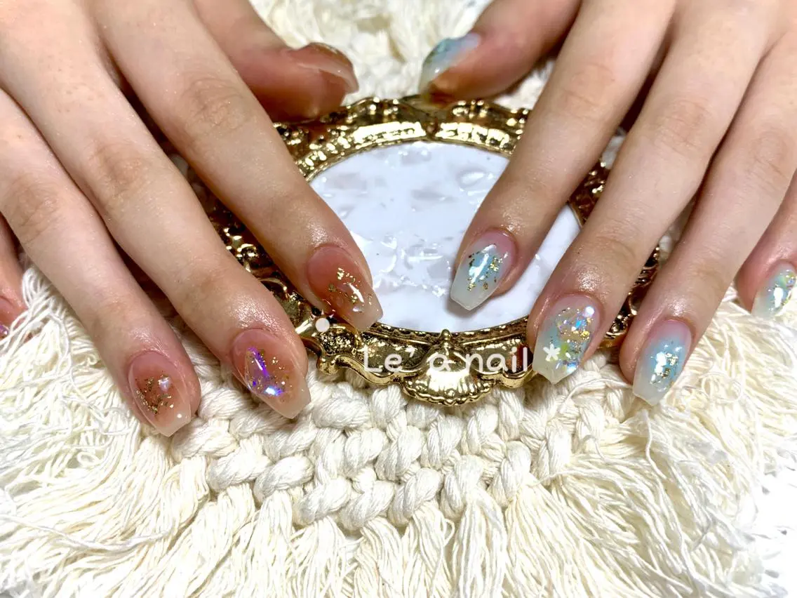 ショート カラー ネイル Le’a NailSalonのネイルデザイン