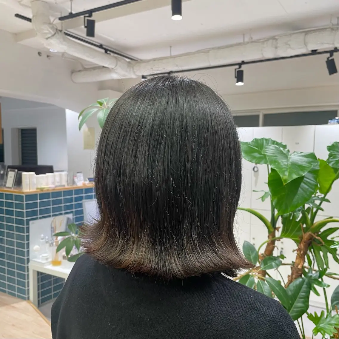 ミディアム カット ヘアカラー トリートメント 暖色カラー/レイヤー スタイル みはる🌙のヘアスタイル