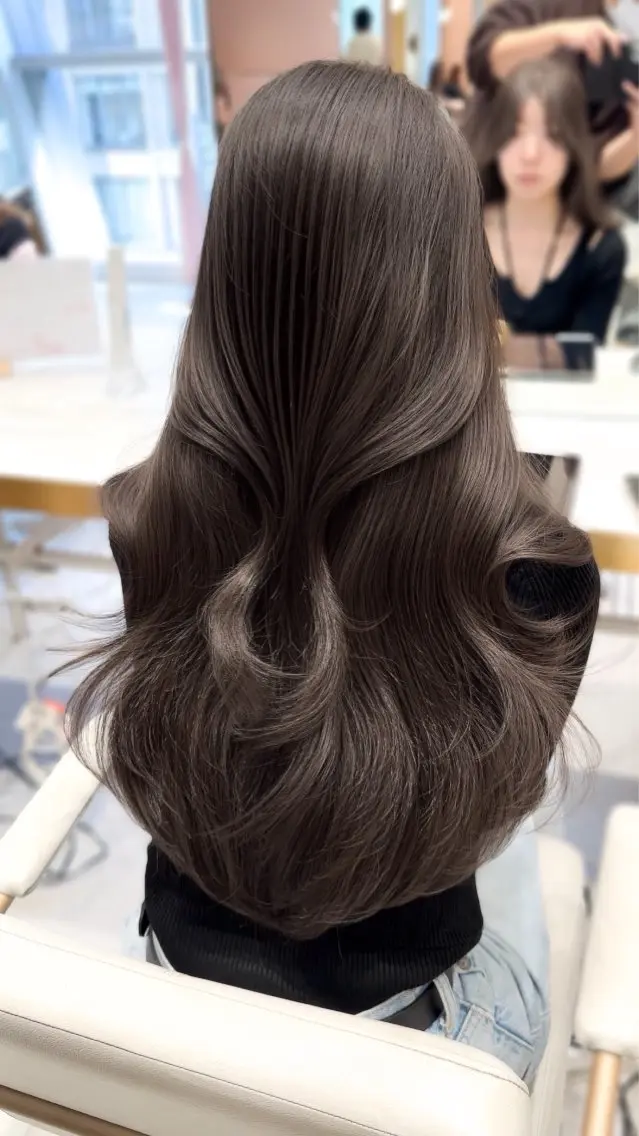 ロング カラー グレージュ カット ヘアカラー トリートメント 🇰🇷韓国風くびれ ヘア🇰🇷中村優大のヘアスタイル