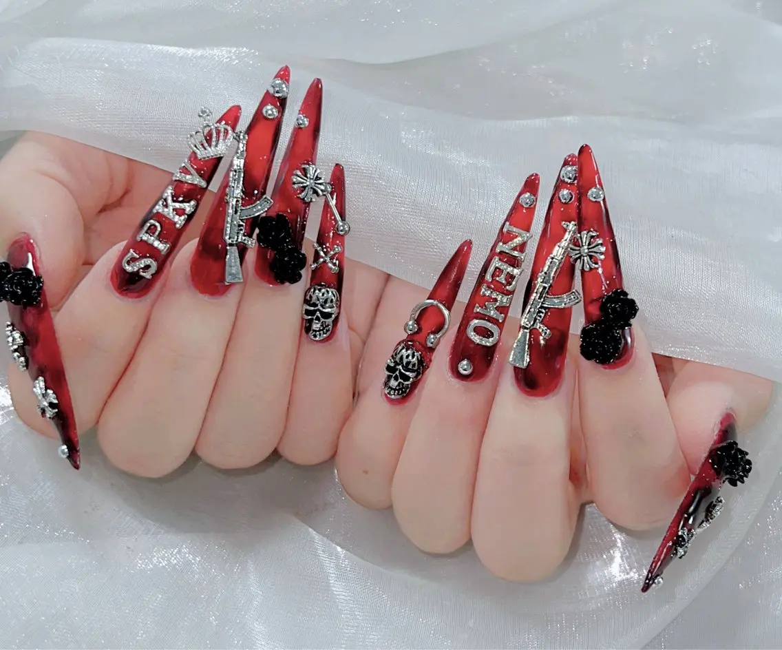 ネイル 成人式 ロングネイル マグネットネイル 大理石ネイル(マーブル) リボン ハンドネイル ZUZU AMEE NAILのネイルデザイン