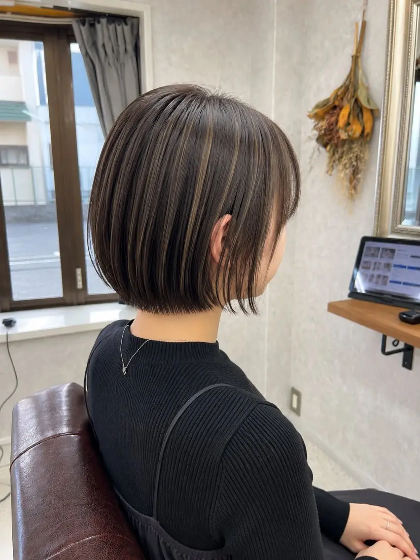 ショート カラー Lien 深井店のヘアスタイル