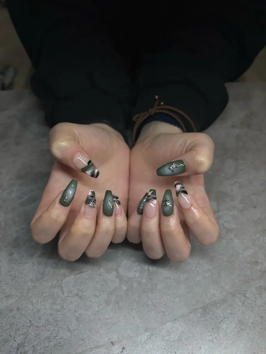 ネイル ハンドネイル IROHA NAIL akoのネイルデザイン