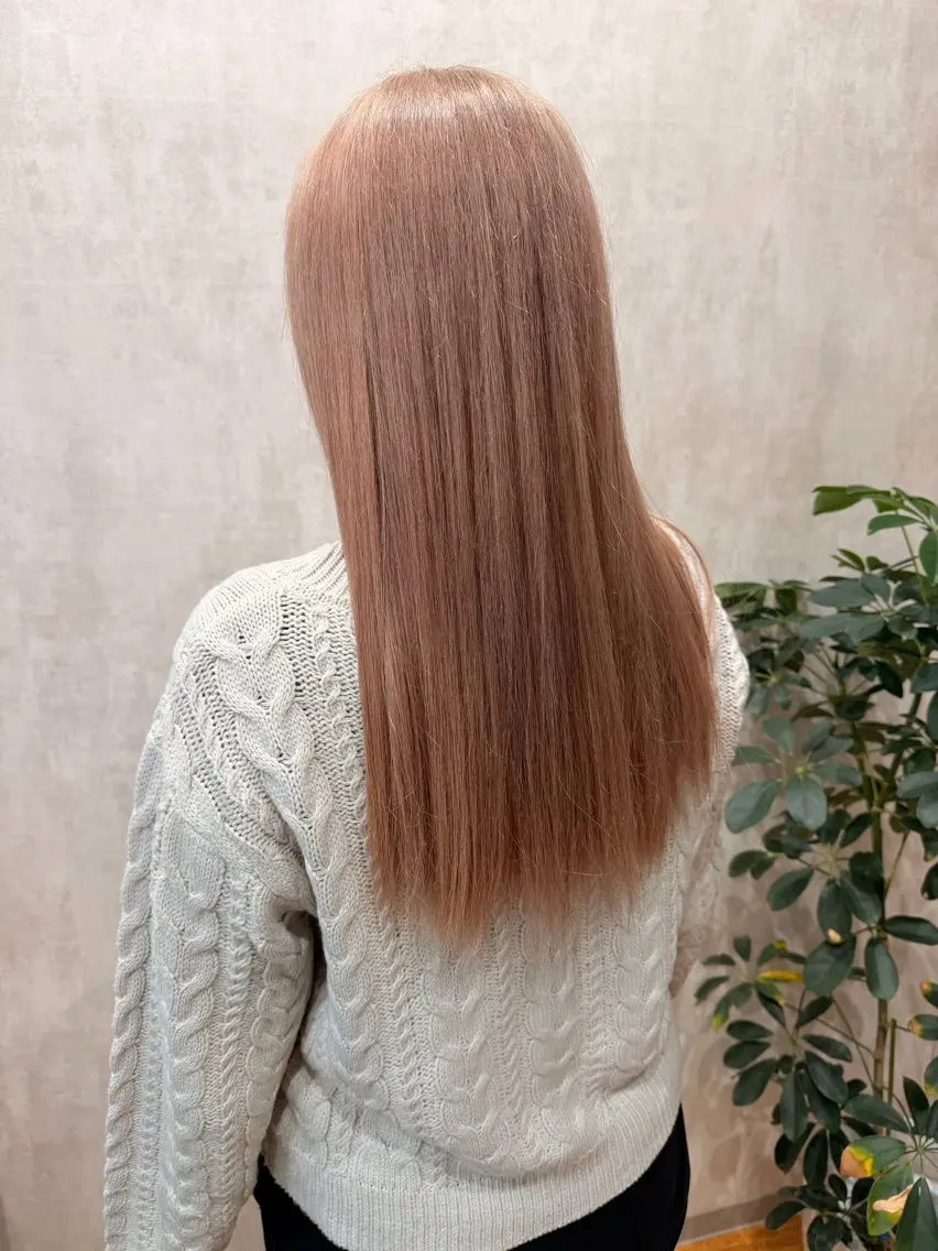 ロング カラー ヘアカラー tokute いしい りえのヘアスタイル