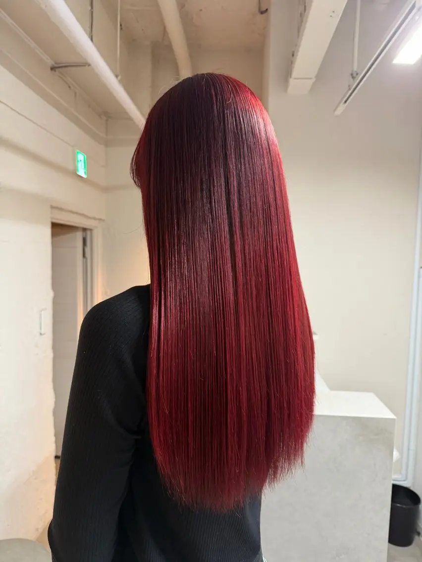 ロング カラー ヘアカラー tokute いしい りえのヘアスタイル
